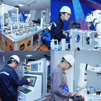 技能之光閃耀校園 我校成功承辦上海市“星光計(jì)劃”第十一屆職業(yè)院校技能大賽機(jī)器人系統(tǒng)集成應(yīng)用技術(shù)賽項(xiàng)